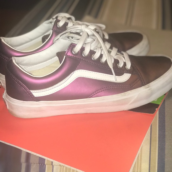 Vans Old Skool Muted Metallic Skate Schuhe Frauen Silber Vans Old Skool Muted Metallic Skate Schuhe Frauen Silber
